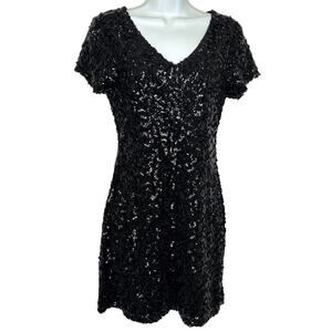 Pretty Guide Black V-Neck Sequin Knee Length Short Sleeve Glam Vixen Dress